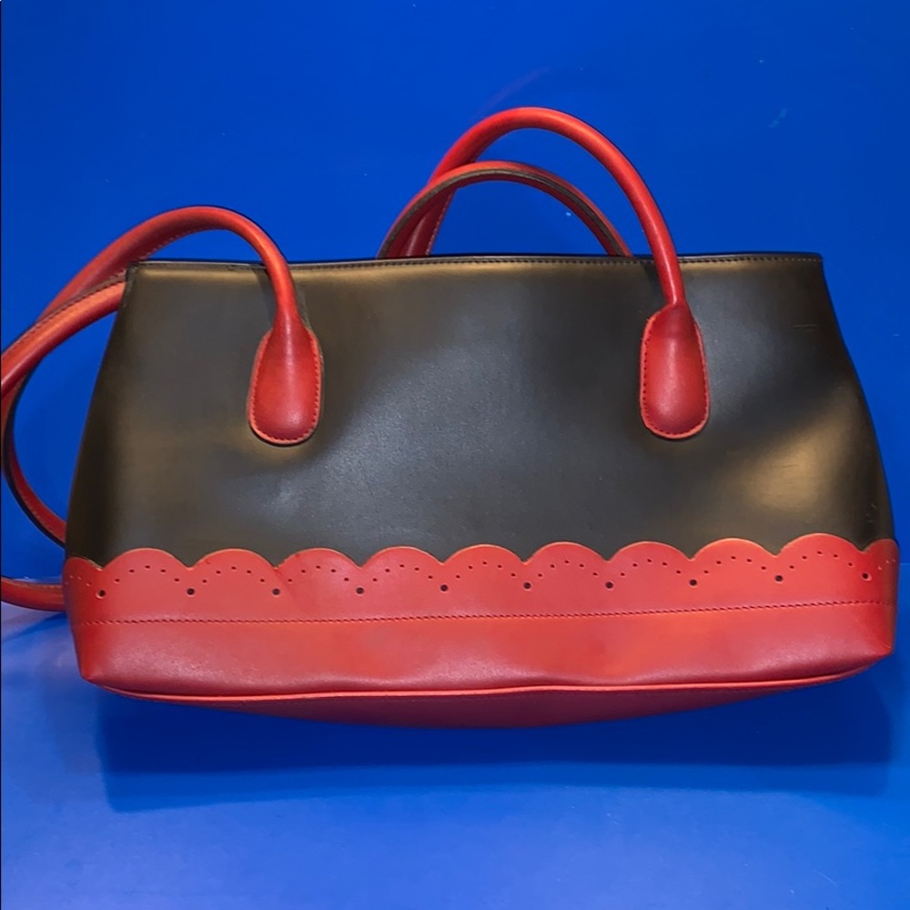 Black n red purse